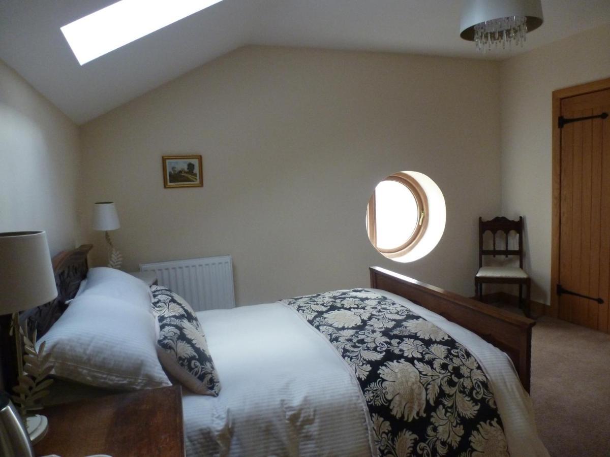 Mile House Barn Bed & Breakfast นันท์วิช ภายนอก รูปภาพ